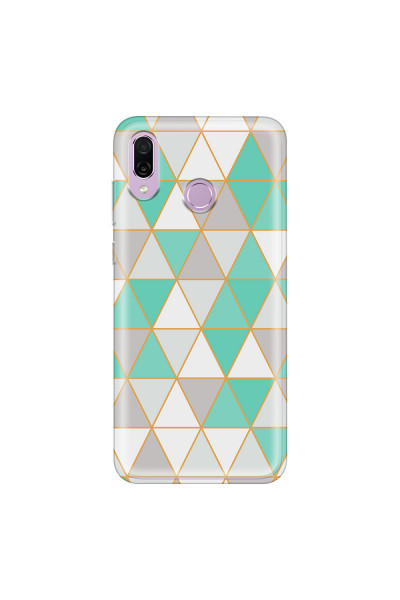 HONOR - Honor Play - Soft Clear Case - Green Triangle Pattern