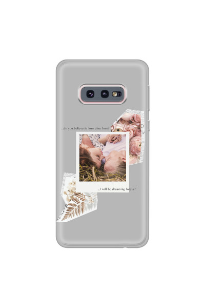 SAMSUNG - Galaxy S10e - Soft Clear Case - Vintage Grey Collage Phone Case