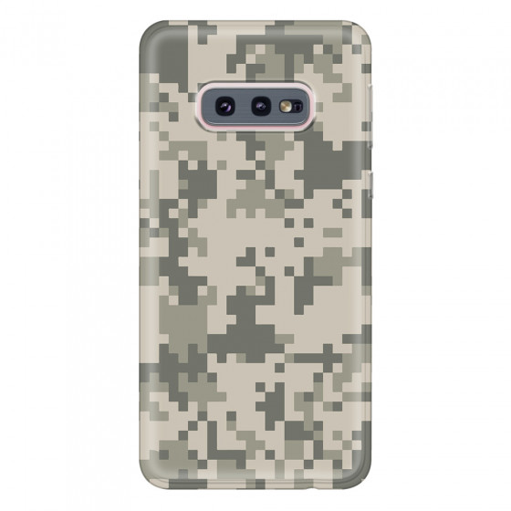 SAMSUNG - Galaxy S10e - Soft Clear Case - Digital Camouflage